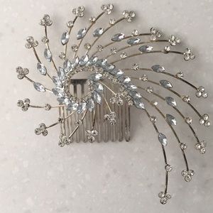 Crystal Hair Accent